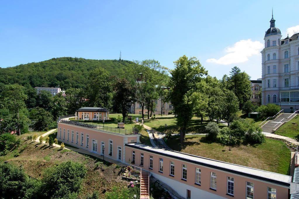Bristol Vila Tereza Karlovy Vary Luaran gambar